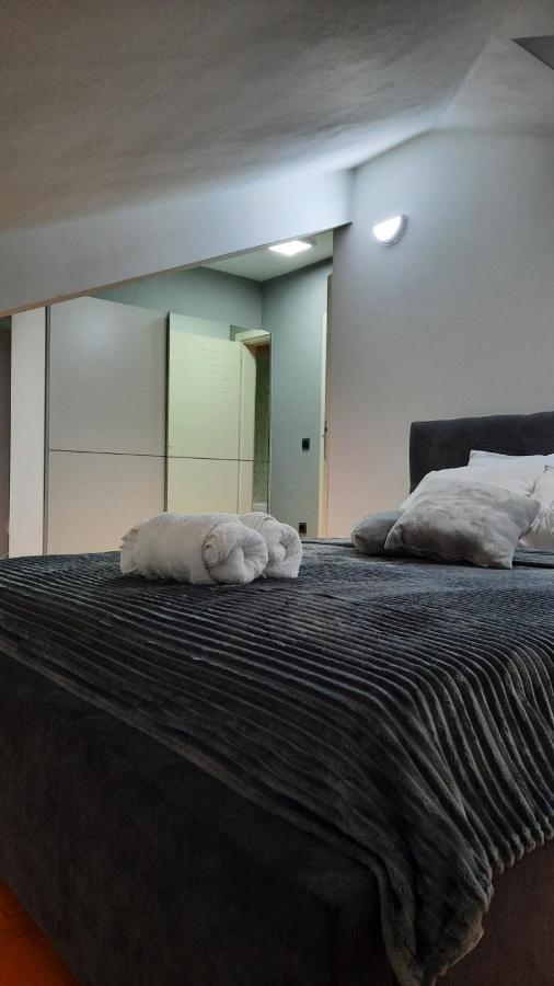 Loft Apartman Jagodina Esterno foto